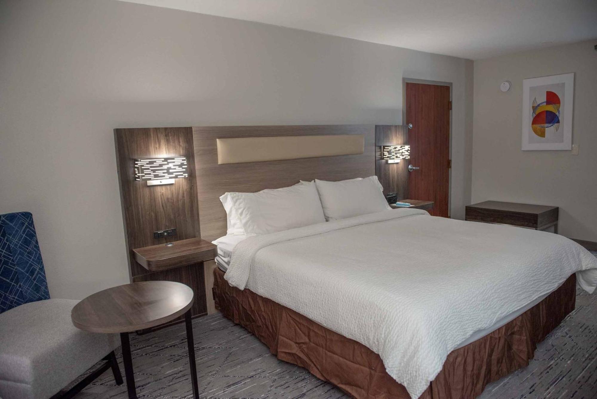 Keene Elm City Hotel, Ascend Hotel Collection Экстерьер фото