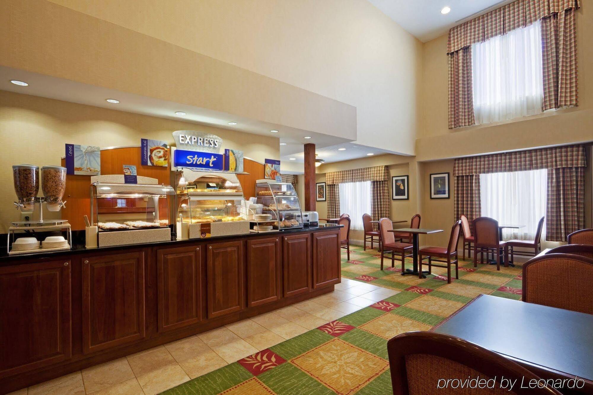 Keene Elm City Hotel, Ascend Hotel Collection Экстерьер фото